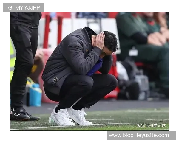 阿莫林在曼联工作压力巨大希望暂时休息几个月调整状态